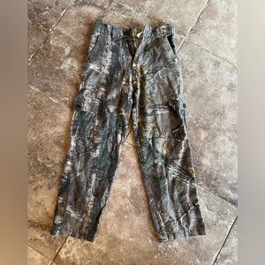 Ranger kids size 10 camo pants